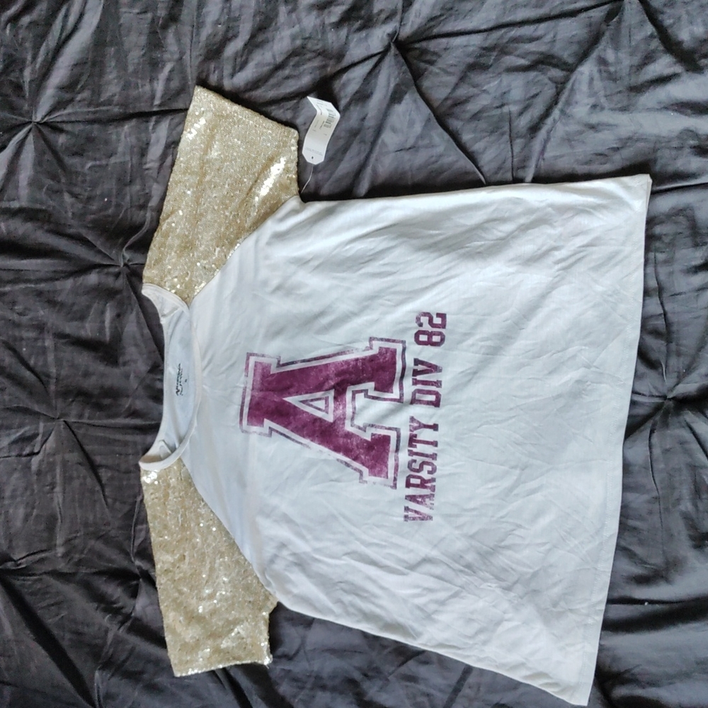 Woman's T-shirt